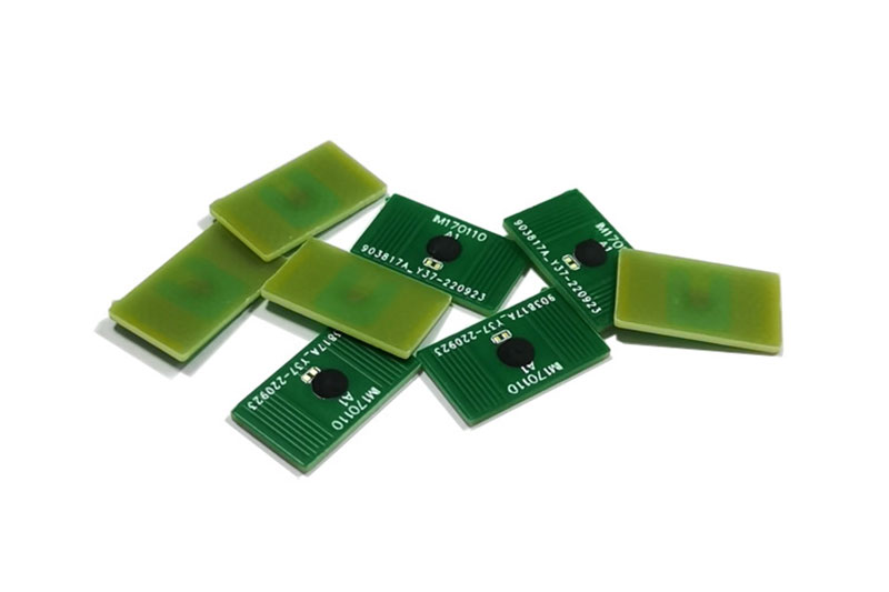 11*17MM UHF RFID etiketi PCB anti-metal etiketi varlık yönetimi yüksek sıcaklığa dayanıklı R6P çip 4